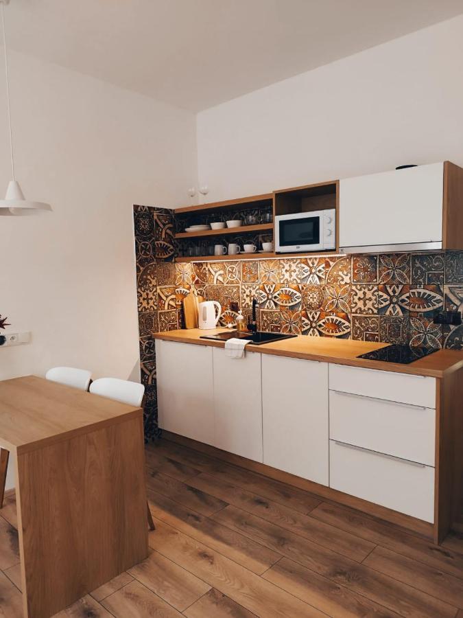Schupplerova Vila Hostejn ภายนอก รูปภาพ